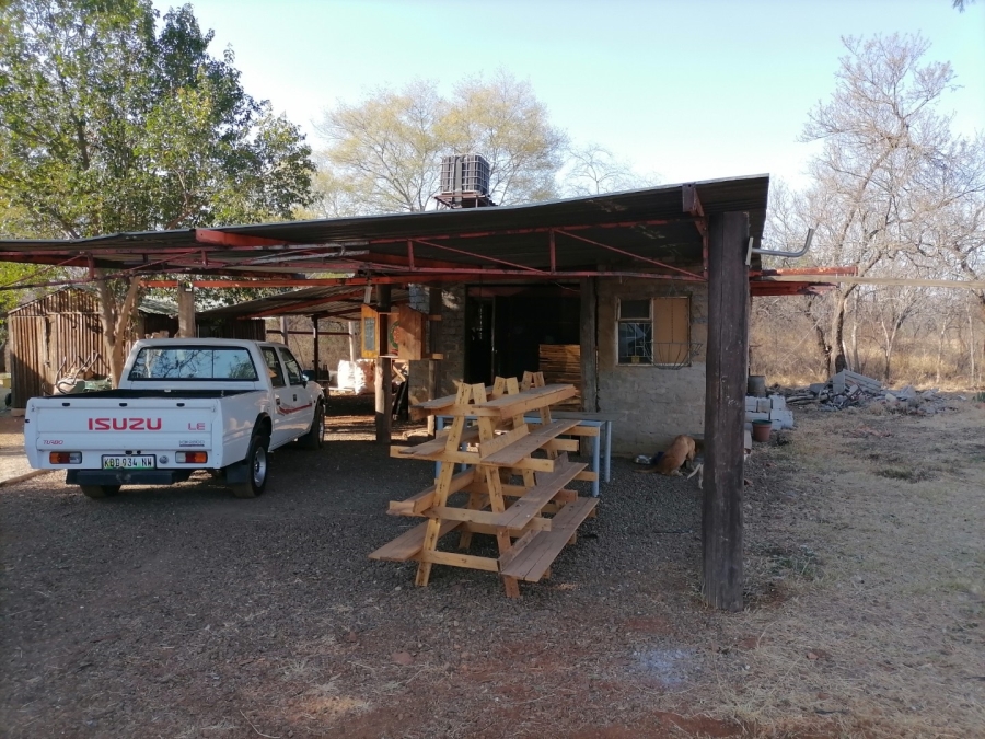 Commercial Property for Sale in Renosterfontein A H North West